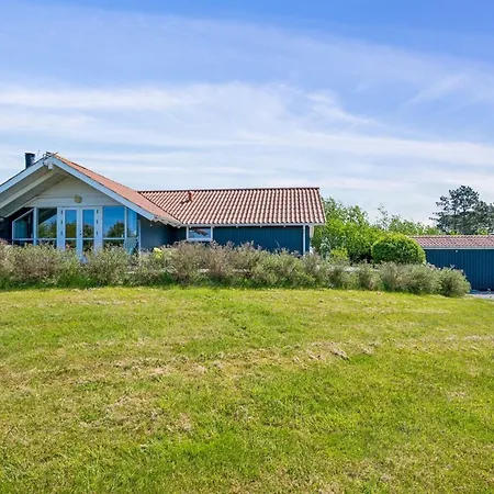 Holiday home Caranus - 120m From The Sea By Interhome Ebeltoft